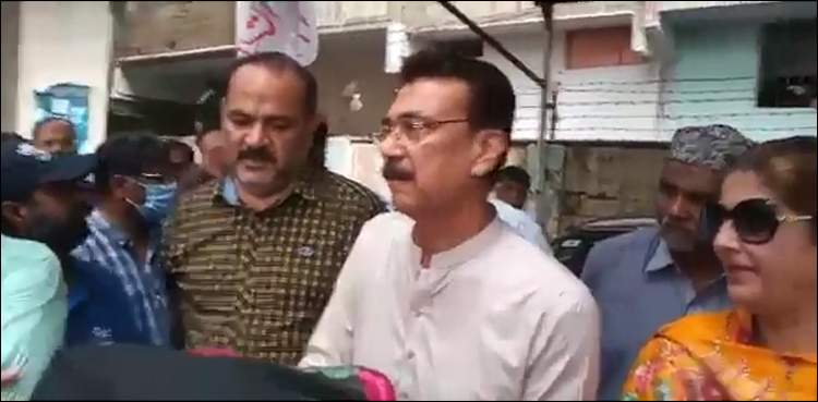 کراچی: ضلع وسطی کے ڈوبنے کا خطرہ، احتجاجی ملازمین کے مطالبات تسلیم