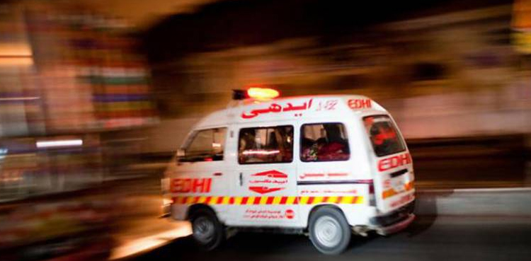 خضدار، ٹریفک حادثے میں پانچ افراد جاں بحق