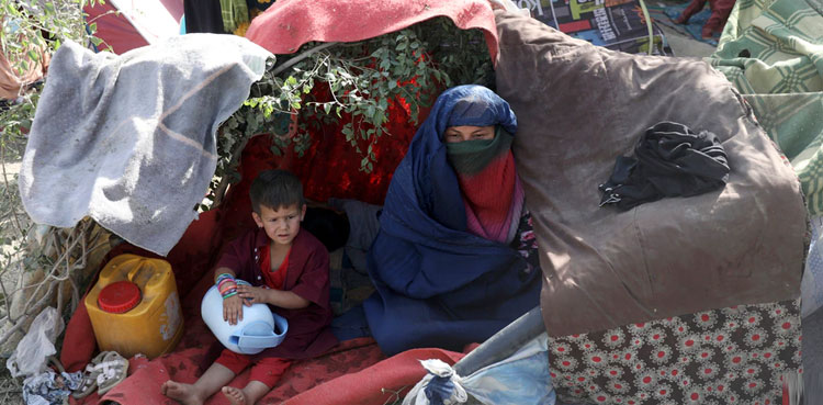 افغانستان کی بگڑتی صورتحال، کینیڈا کا 20 ہزار افغان مہاجرین کو پناہ دینے کا اعلان