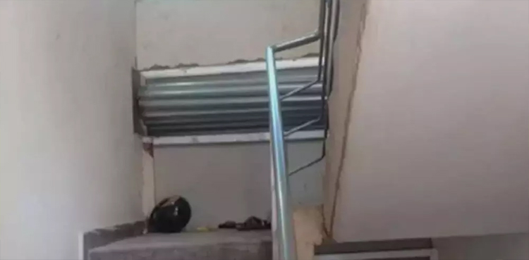بچے نے بے بس باپ کے سامنے تڑپ تڑپ کر جان دے دی، دیکھنے والے رو پڑے