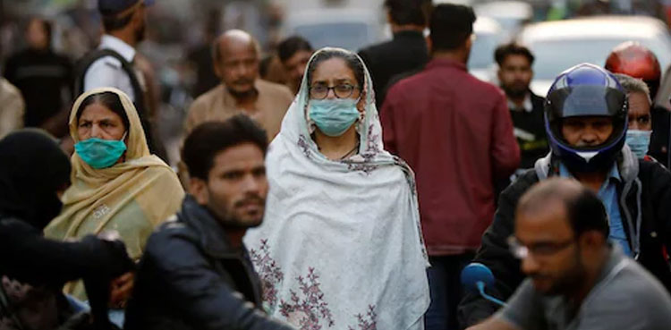 پاکستان کے متعدد شہروں میں کورونا کی  شرح 10فیصد سے نیچے آگئی