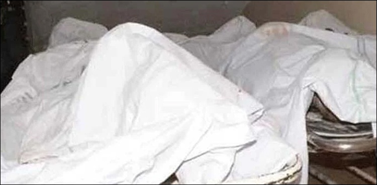 تراویح پڑھ کر گھر لوٹنے والے باپ، 2 بیٹے اور پوتا قتل