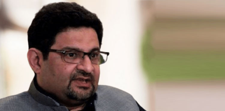 ڈاکٹر مفتاح اسماعیل  کا بطور وزیر خزانہ حکومت  سے تنخواہ نہ لینے کا انکشاف