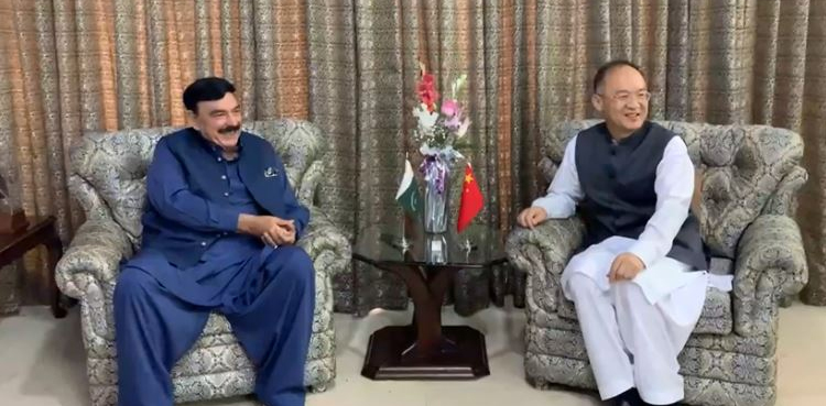 پاک چین باہمی تعاون وترقی کو یرغمال نہیں ہونے دیں گے، وزیر داخلہ