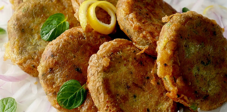 گوجرانوالہ: اونٹ کے گوشت سے تیار’ ٹکیوں’ کے چرچے