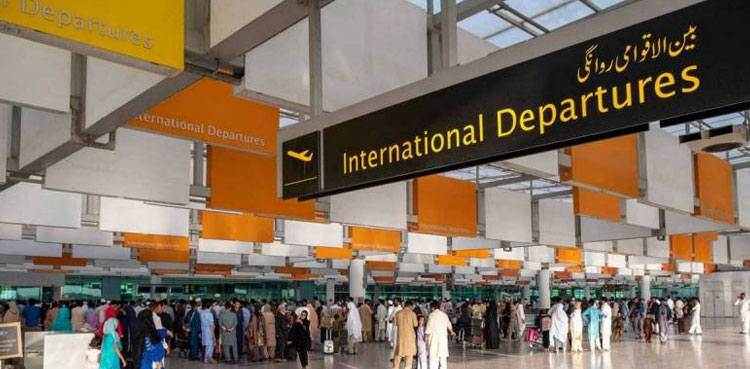 یو اے ای  جانے والے مسافروں کیلئے  ریپڈ پی سی آر ٹیسٹ کی فیسوں کے حوالے سے بڑا اعلان
