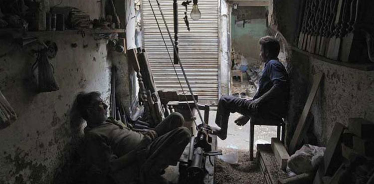 کراچی میں بجلی کا بڑا بریک ڈاؤن ، کے الیکٹرک کا سسٹم  بیٹھ گیا