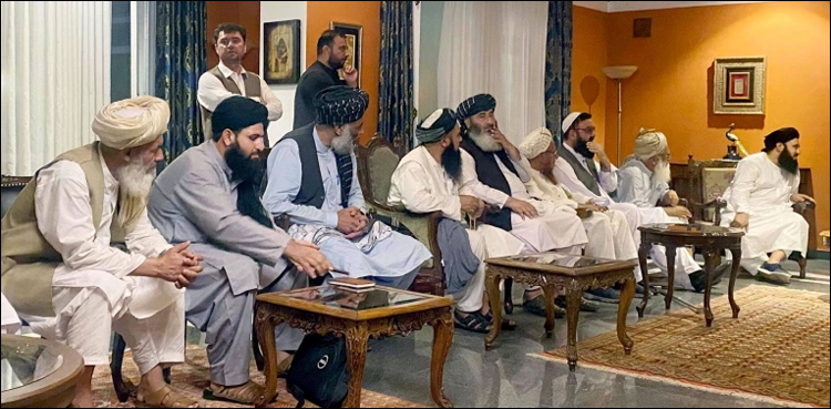 حقانی خاندان کو بلیک لِسٹ کرنے پر طالبان کا ردِ عمل