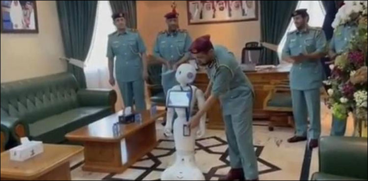 امارات میں روبوٹک پولیس افسر جرائم کی تفتیش کرے گا