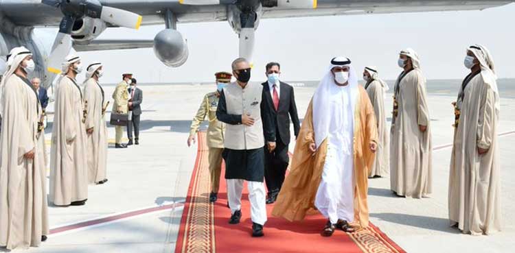 صدر عارف علوی دبئی ایکسپو 2020 میں شرکت کیلیے  متحدہ عرب امارات پہنچ گئے