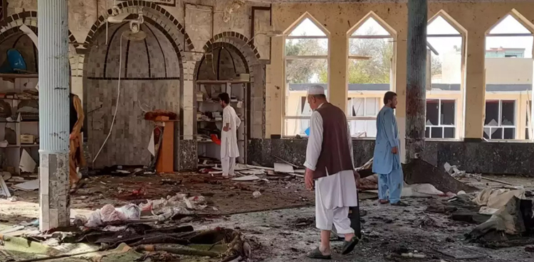قندھار میں نمازِ جمعہ کے دوران امام بارگاہ  میں خودکش  دھماکا ،32  افراد جاں بحق