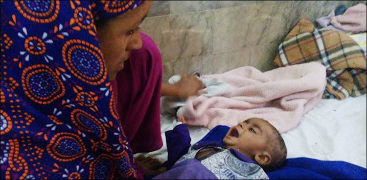 سندھ میں نومولود بچے اور ماں کے لیے مفت سہولتوں کا پروگرام