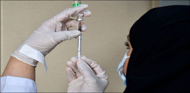 سعودی عرب میں بھی کرونا وائرس کیسز میں اضافہ، 2 اموات