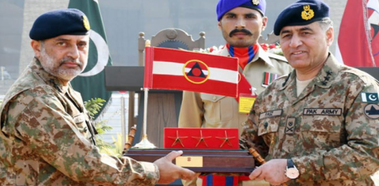لیفٹیننٹ جنرل فیض حمید نے کور کمانڈر پشاور کے فرائض سنبھال لیے