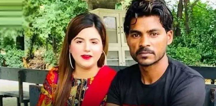 گریٹر اقبال پارک ہراسگی کیس : عائشہ اکرم کے مزید تہلکہ خیز انکشافات