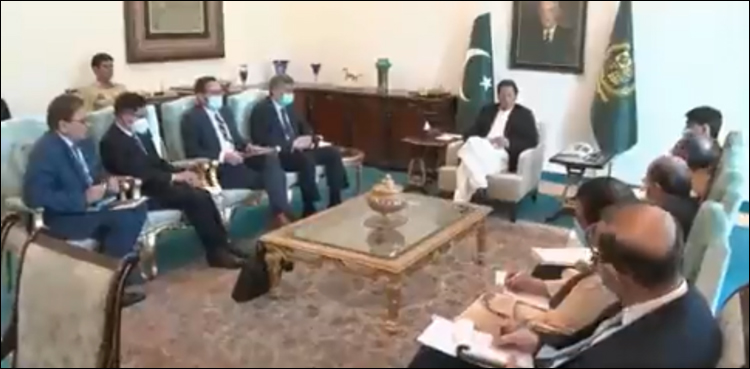 افغانستان کے منجمد اثاثوں کی بحالی ناگزیر ہے: وزیر اعظم