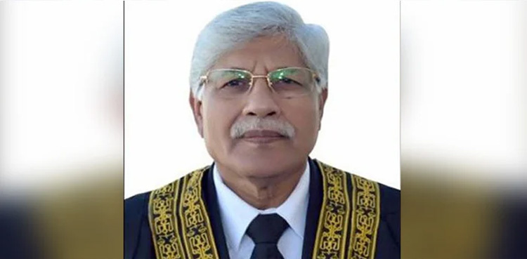 سابق چیف جج گلگت بلتستان رانا شمیم نے فرد جرم چیلنج کر دی