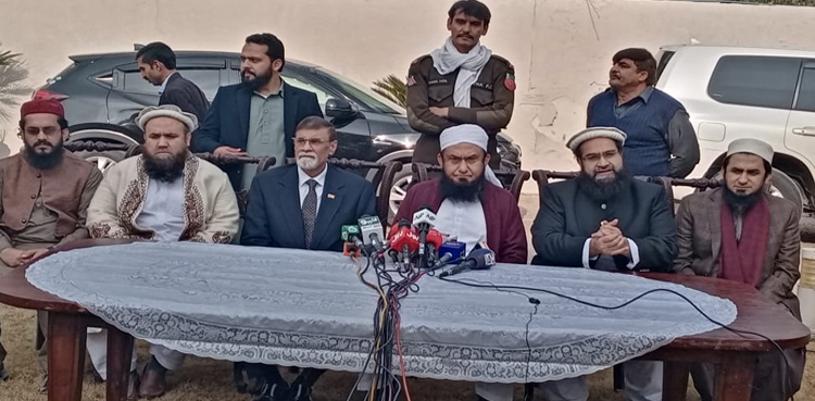 ہاتھ جوڑ کر سری لنکا والوں سے معافی مانگتا ہوں، مولانا طارق جمیل