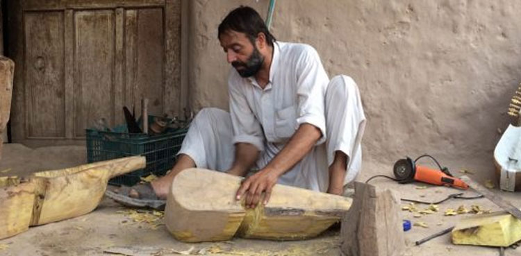 رباب کی کہانی پڑھیے!