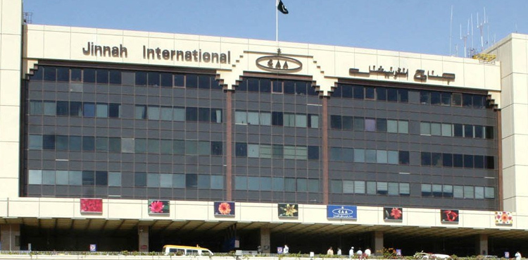 کراچی ائیرپورٹ پر منی لانڈرنگ کی کوشش ناکام ، مسافر سے غیر ملکی کرنسی برآمد