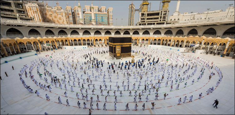حرمین شریفین: زائرین کو وائرس لگنے سے محفوظ رکھنے کے لیے ٹیکنالوجی کا استعمال
