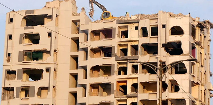 نسلہ ٹاور کیس : ذمہ داران کے خلاف مقدمے کا معاملہ پولیس کے گلے میں اٹک گیا