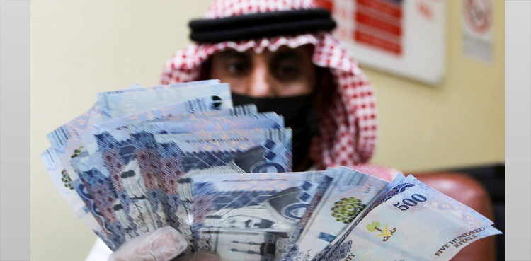 سعودی عرب : مسافر کتنی نقد رقم اور زیورات لا سکتے ہیں؟