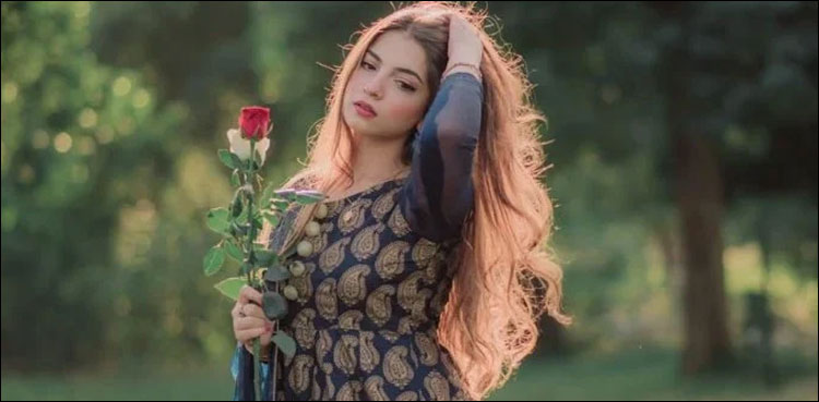 دنانیر مداحوں کی شکر گزار