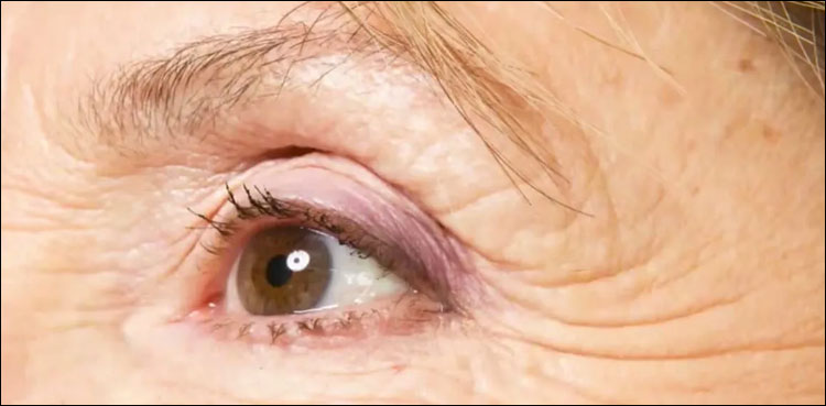 بڑی عمر میں اپنائی جانے والی میک اپ ٹپس