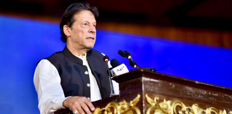طلبا کی شکایات پر اسکالرشپس کا جدید پروگرام لائے ہیں، وزیراعظم