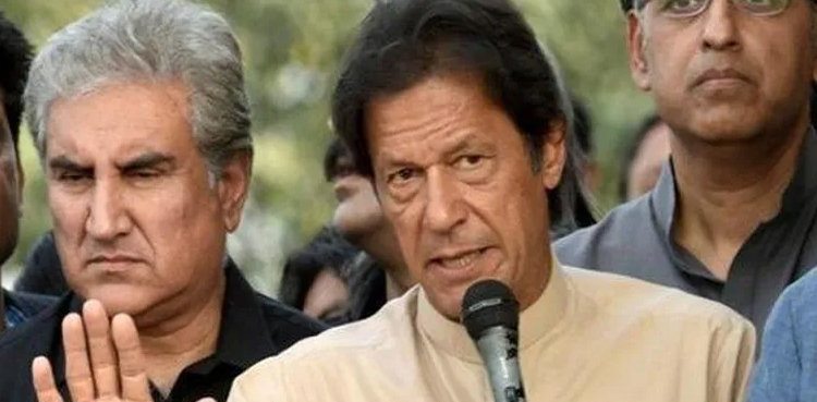 اپوزیشن کی بازی پلٹنے کے لیے وزیراعظم بھی متحرک