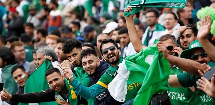پی ایس ایل میچز : اسٹیڈیم میں 50 فیصد افراد کے داخلے کا نوٹی فکیشن جاری