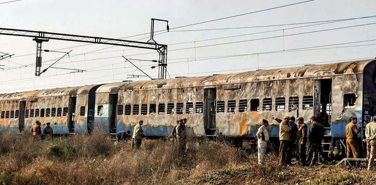 سانحہ سمجھوتہ ایکسپریس کی 15 ویں برسی ، پاکستان کا  بھارت سے بڑا مطالبہ