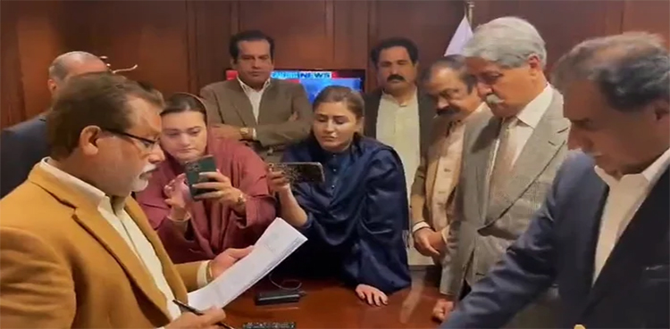 تحریک عدم اعتماد کا اہم ترین مرحلہ شروع