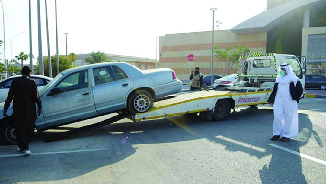 ناکارہ گاڑیاں رکھنے والے ہوشیار! حکومت نے کارروائی شروع کردی