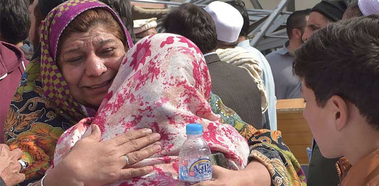 پشاوردھماکے کے مزید 5 زخمی دم توڑ گئے، جاں بحق افراد کی تعداد 62 ہوگئی