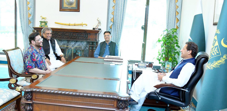 وزیراعظم عمران خان سے  عامر لیاقت کی ملاقات
