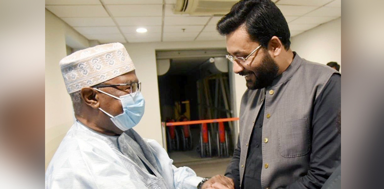 سیکریٹری جنرل او آئی سی اجلاس میں شرکت کے لیے پاکستان پہنچ گئے