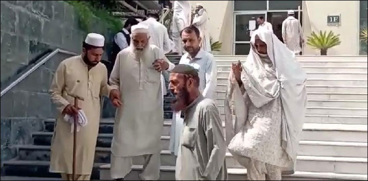 اولاد نے بزرگ والدین کو بے سہارا چھوڑ دیا، عدالت کا اہم فیصلہ