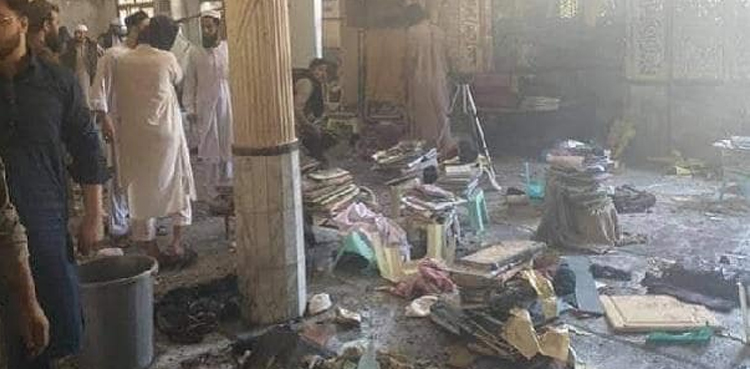پشاور دھماکا خودکش قرار، پولیس کے 2 جوان بھی شہید