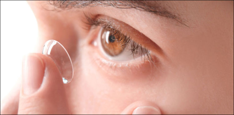 لینسز کا استعمال اندھے پن کا سبب بھی بن سکتا ہے