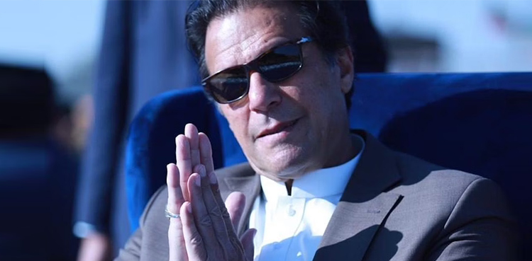 ‘کپتان آج شام ایک اہم اعلان کریں گے’