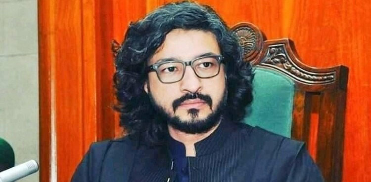 دوست محمد مزاری نے اختیارات واپس لینے کا نوٹیفکیشن  ہائی کورٹ میں چیلنج کردیا