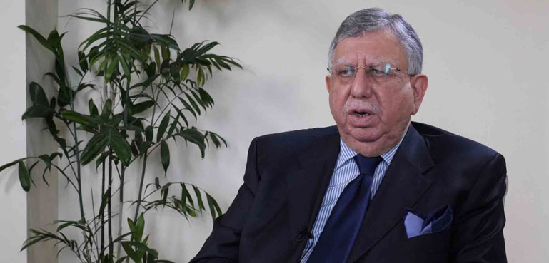 شوکت ترین