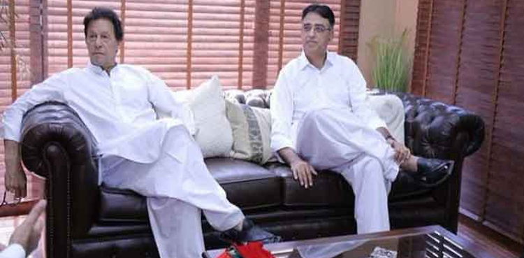 ” تم بک جاتے ہو منڈی میں، کپتان میرا فور سیل نہیں ” اسد عمر کا معنی خیز ٹوئٹ