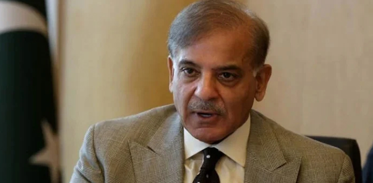 پیٹرول کی قیمت میں اضافے کی بعد کی صورتحال، وزیراعظم نے اعلیٰ سطحی اجلاس طلب کرلیا