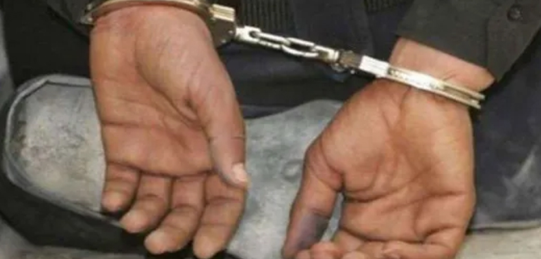 منشیات فروش خاتون سمیت 6 ملزمان گرفتار
