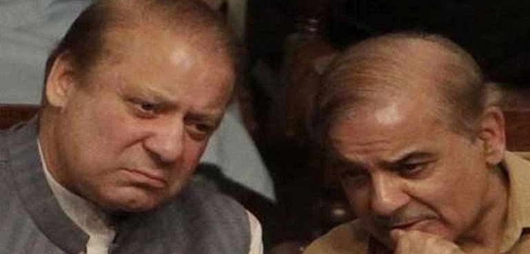 ‘ امپورٹڈ حکومت لندن میں سر پکڑ کر بیٹھی ہے ‘