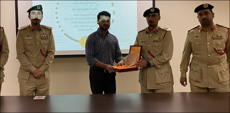 دبئی: بھارتی مسلمان نے لاکھوں درہم سے بھرا بیگ مالک کو واپس کر دیا