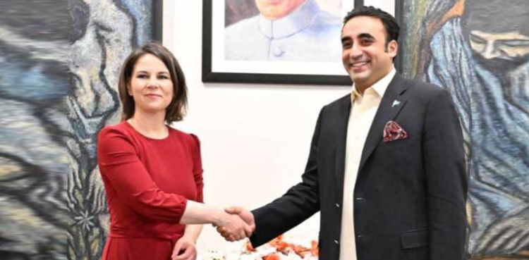 پاکستان کے دورے پر موجود جرمن وزیرخارجہ کا کورونا ٹیسٹ مثبت آگیا
